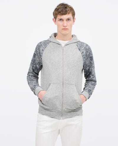 Sweatshirt With Printed Sleeves
