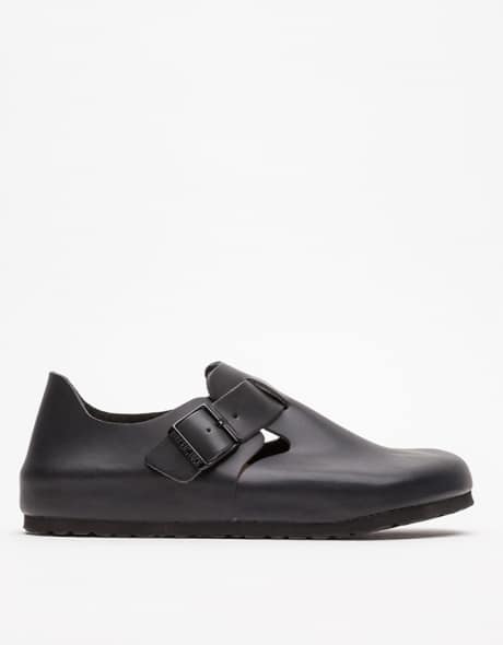 London in Hunter Black